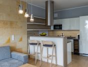 Płyty dekoracyjne z kamienia naturalnego szlifowanego