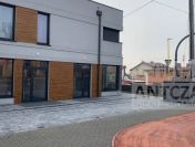Do wynajęcia lokal handlowo-usługowy z dużą witryną & Tyniec