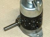 Pompa tłoczkowa smarujaca do wytaczarek czeskich