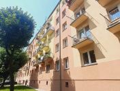 2 pokojowe mieszkanie, 42,4 m², parter, do remontu – Centrum Kalisza, ul. 3 Maja