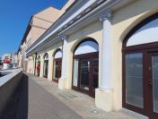 Na wynajem – lokal użytkowy z dużą witryną | 21,40 m² | Kalisz, ul. Nowy Rynek