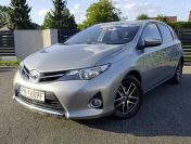 Toyota Auris Hybryda