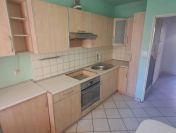 Mieszkanie o powierzchni 45.92m2, balkon, wysoki parter, Os. Korczak