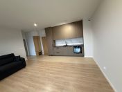 2 pokoje, 47m2, II p, winda, duży balkon, parking, os. Tarasy Bernardyńskie