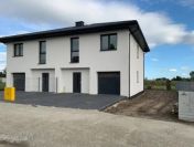 Nowoczesny dom w zabudowie bliźniaczej – osiedle Chmielnik, Kalisz