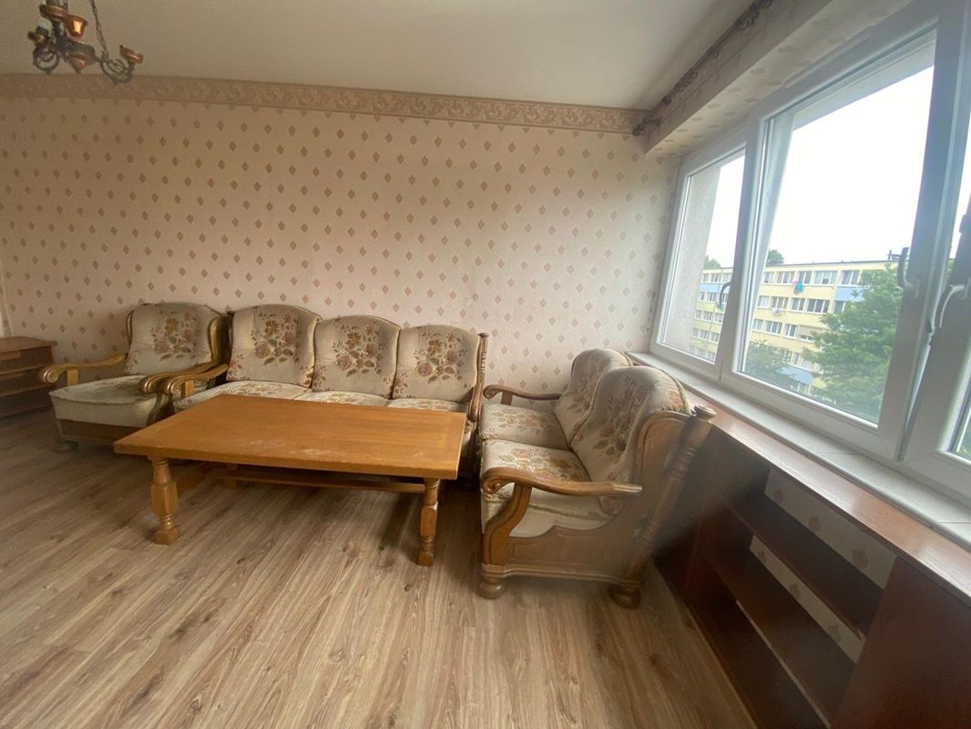 Mieszkanie o pow. 37.20m2, III piętro, Al. Wojska Polskiego Kalisz - Zdjęcie 1