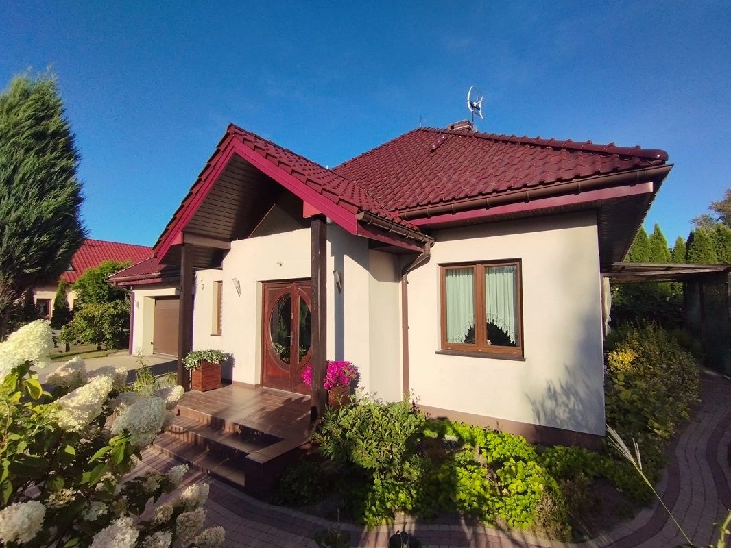 Dom parter z użytkowym poddaszem o powierzchni 187m2, działka 600m2, ok.Kalisza Kalisz - Zdjęcie 1