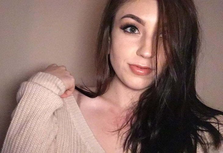 Sama w domu i mam ochotę  - Zdjęcie 1