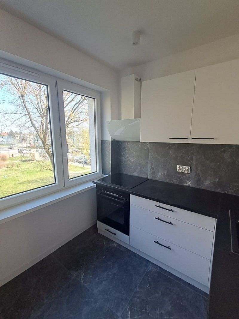 Mieszkanie o powierzchni 48m2, I piętro, balkon, os. Asnyka Kalisz - Zdjęcie 1