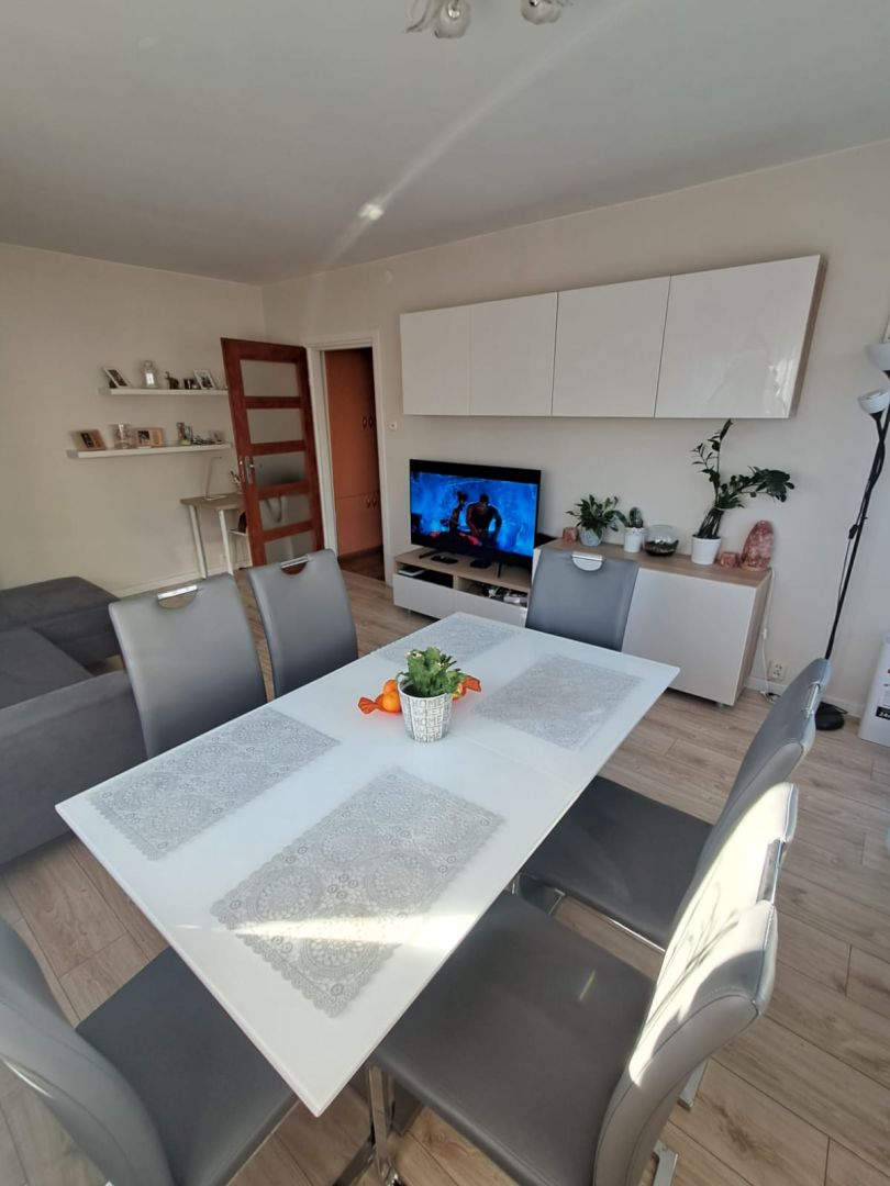 Mieszkanie o powierzchni 47,17m2, balkon, I piętro, winda, os. Asnyka Kalisz - Zdjęcie 1