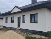 Dom parterowy o pow. 95.91m2, działka 530m2, stan deweloperski, Zduny