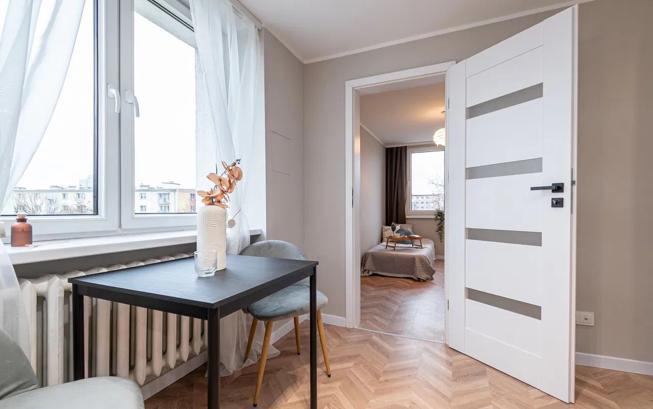 Mieszkanie o pow. 32m2, balkon, IV piętro, po remoncie, Os. Kaliniec Kalisz - Zdjęcie 1