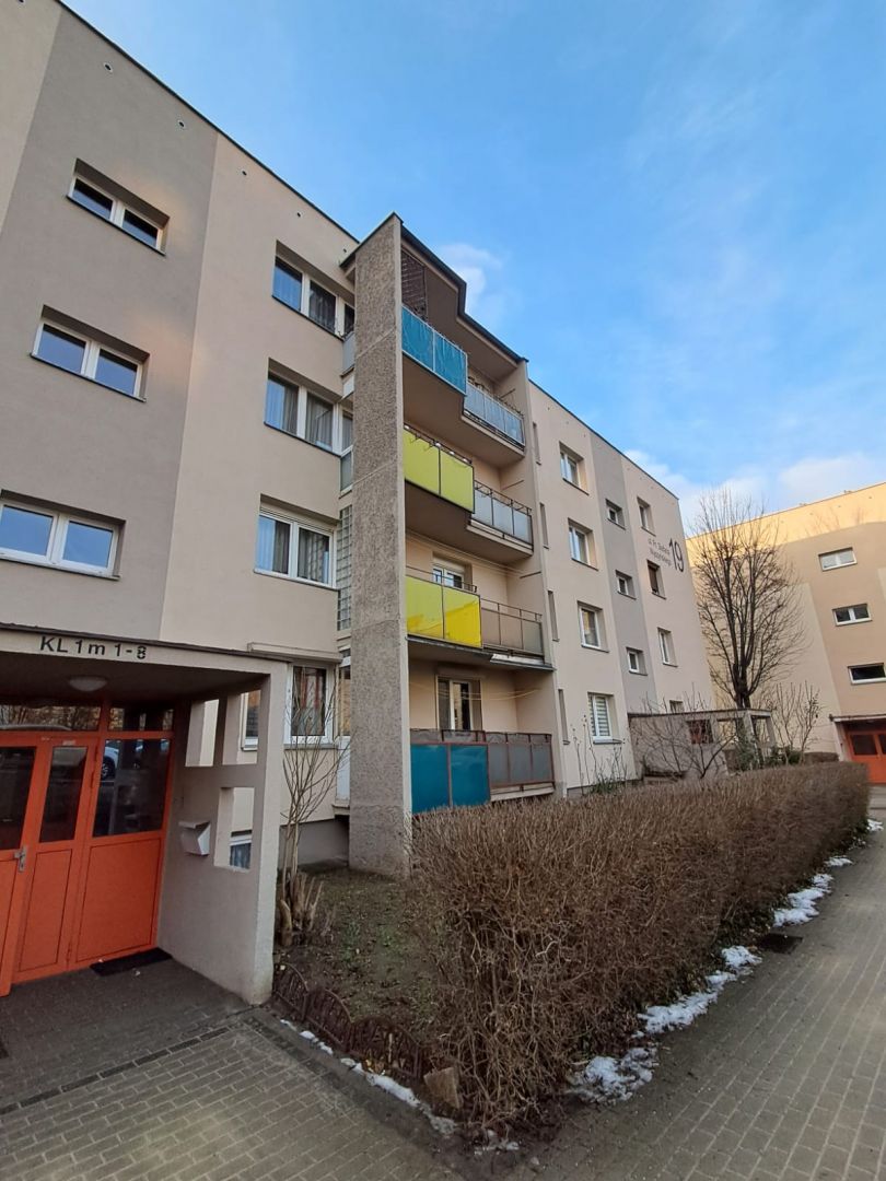 3 pokoje, powierzchnia 66m2, balkon, II piętro, do zamieszkania, os. Dobrzec Kalisz - Zdjęcie 1