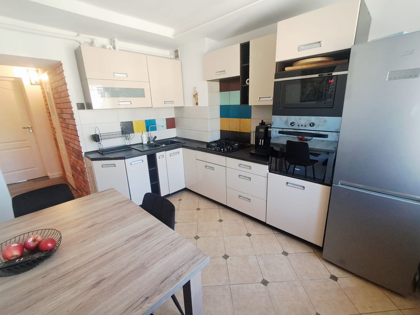 3 pokoje, powierzchnia 60.90m2, balkon, III piętro, umeblowane, Kalisz Kalisz - Zdjęcie 1