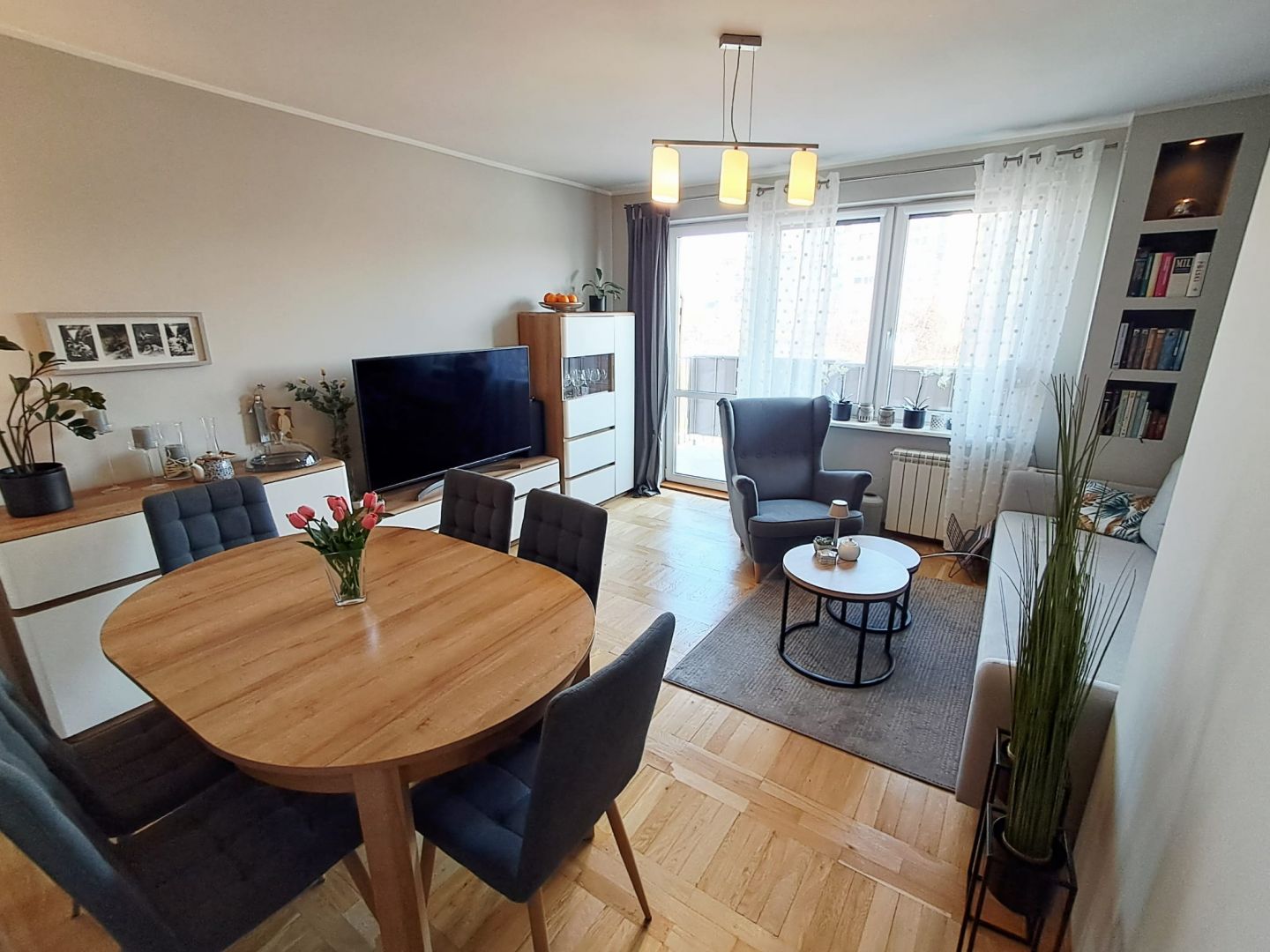 3 pokoje o pow.54.50m2, balkon, II piętro, umeblowane, os. Dobrzec Kalisz - Zdjęcie 1