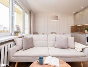 Mieszkanie o pow. 47.50m2, balkon, IV p., po remoncie, Os. Asnyka