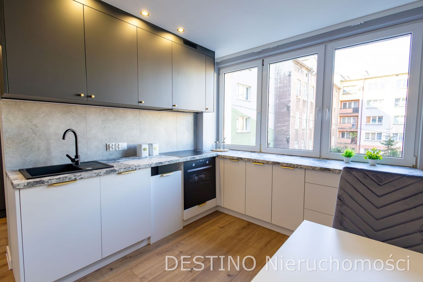 Okolice Uniwersytetu - 3pokojowe mieszkanie I piętro Kalisz - Zdjęcie 1