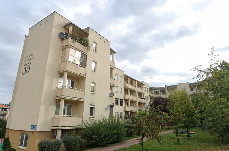 Mieszkanie o powierzchni 62.30m2, balkon, III piętro, umeblowane, os. Dobrzec Kalisz - Zdjęcie 1