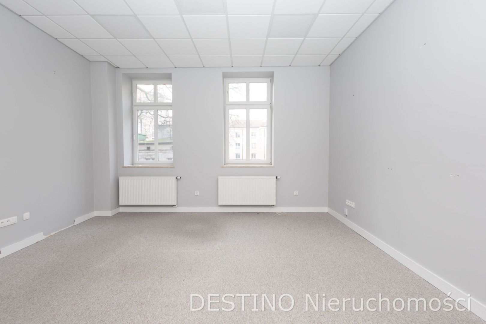 Centrum  miasta - lokal użytkowy 1200zł Kalisz - Zdjęcie 1