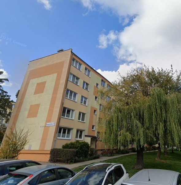 Mieszkanie o powierzchni 38.68m2, balkon, IV p., os. Asnyka Kalisz - Zdjęcie 1