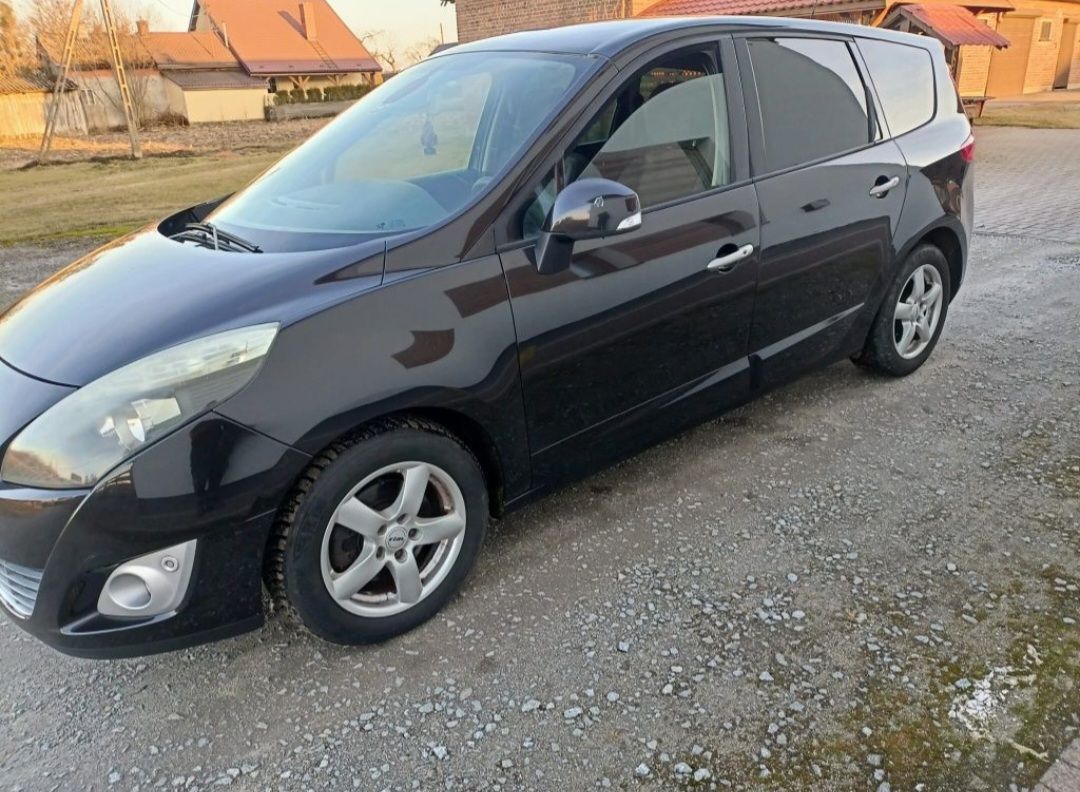 Renault Grand Scenic III  - Zdjęcie 1